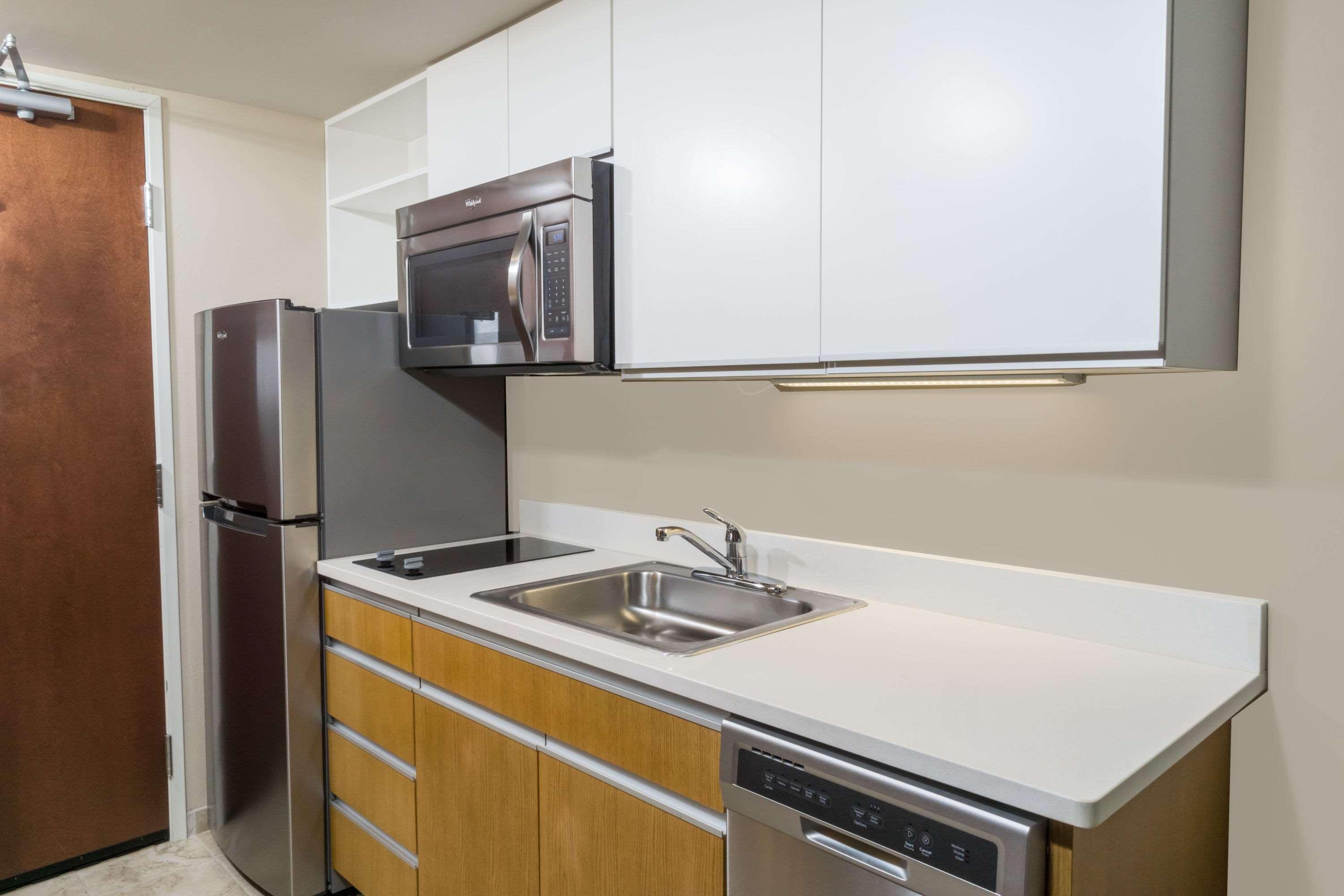 Hawthorn Suites By Wyndham Wheeling At The Highlands Triadelphia Ngoại thất bức ảnh